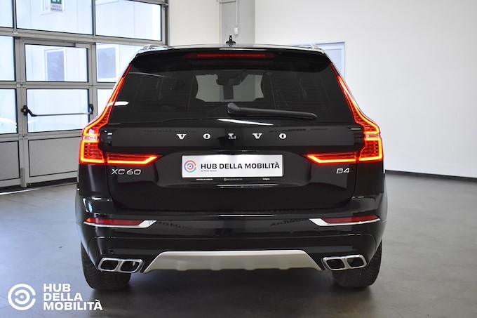 VOLVO XC60 B4 (d) Geartronic Inscription